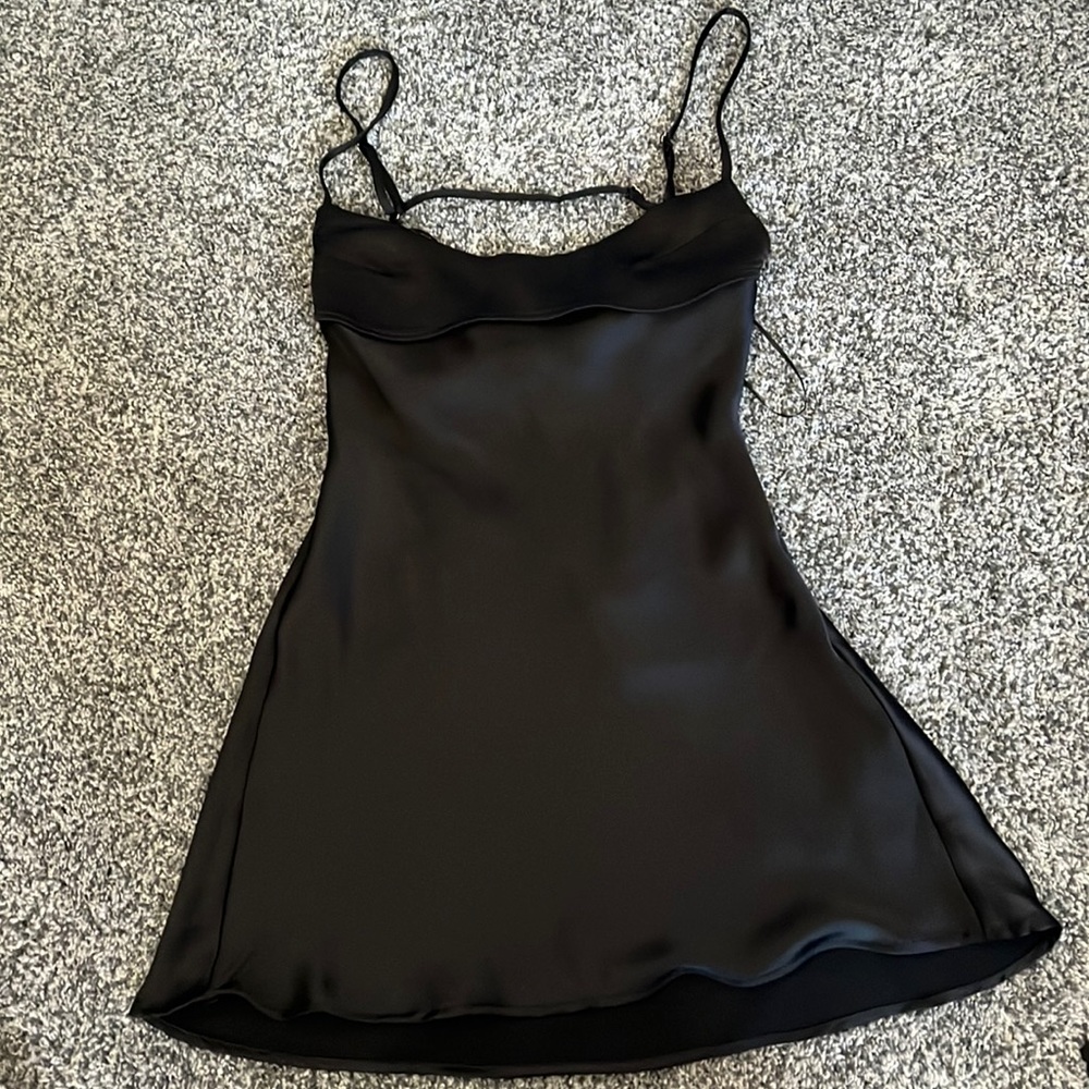 VIRAL BLACK MINI ZARA DRESS